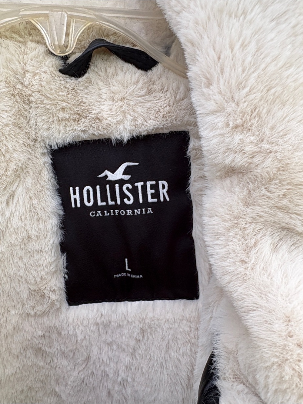 Hollister Black Leather Jacket with Cream Shearling Lining - Picture 2 of 3